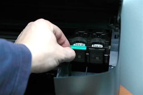 How to Refill an Inkjet Printer Cartridge in 13 Easy .